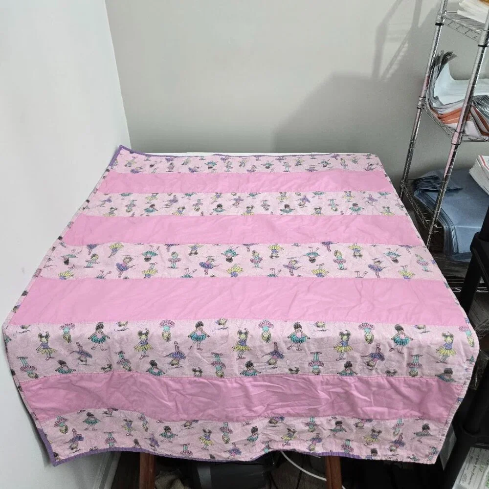Handmade Baby Girl Ballerinas Quilt 75